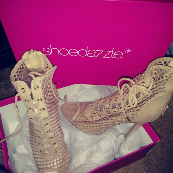 Heals 241 - Picture 4 of 7